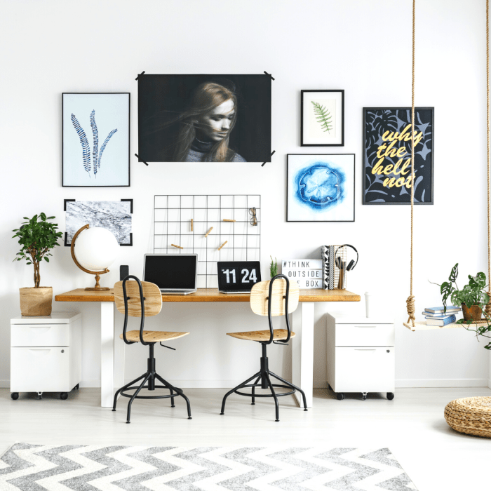 How to decorate small work office